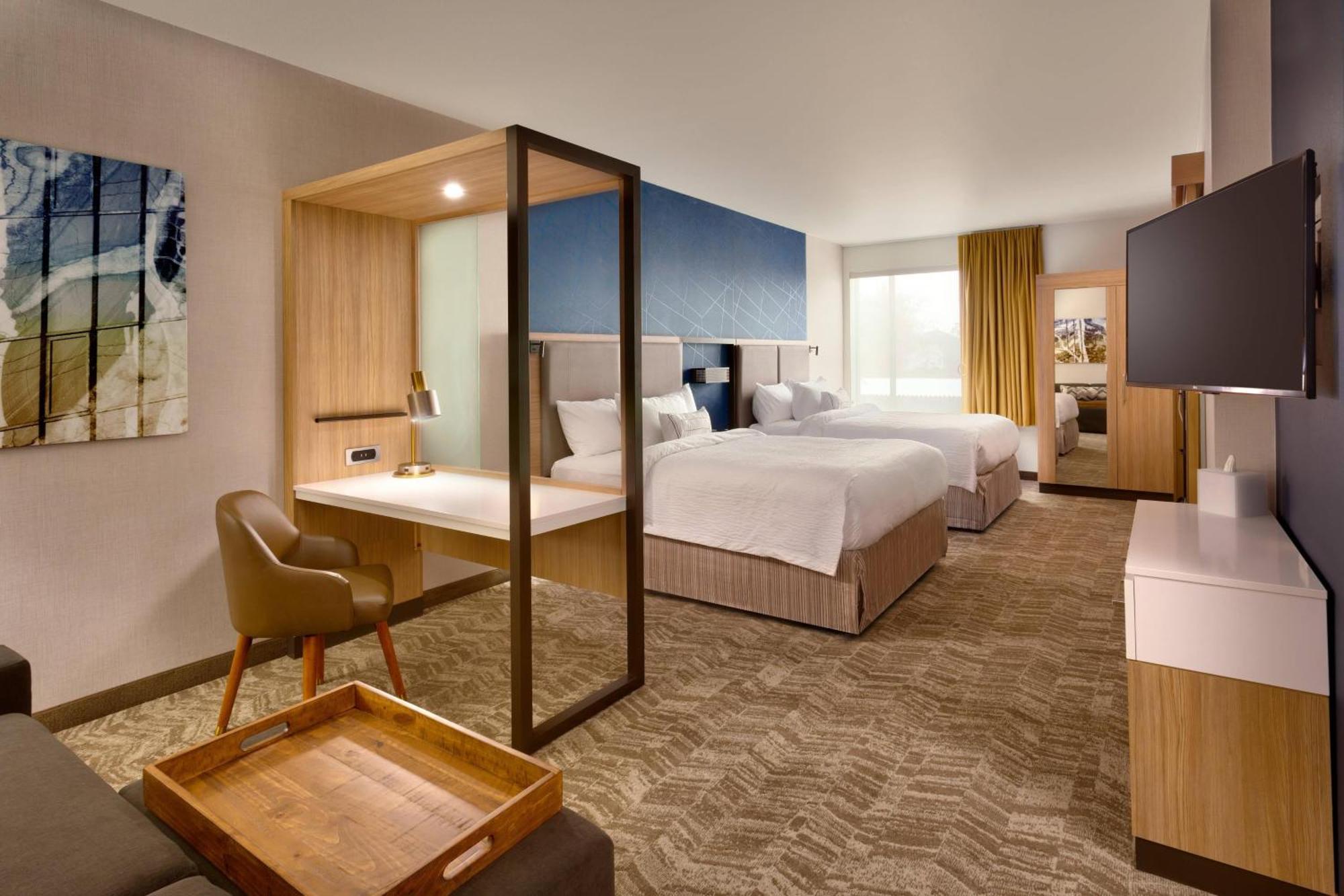 Springhill Suites By Marriott Coralville Bagian luar foto